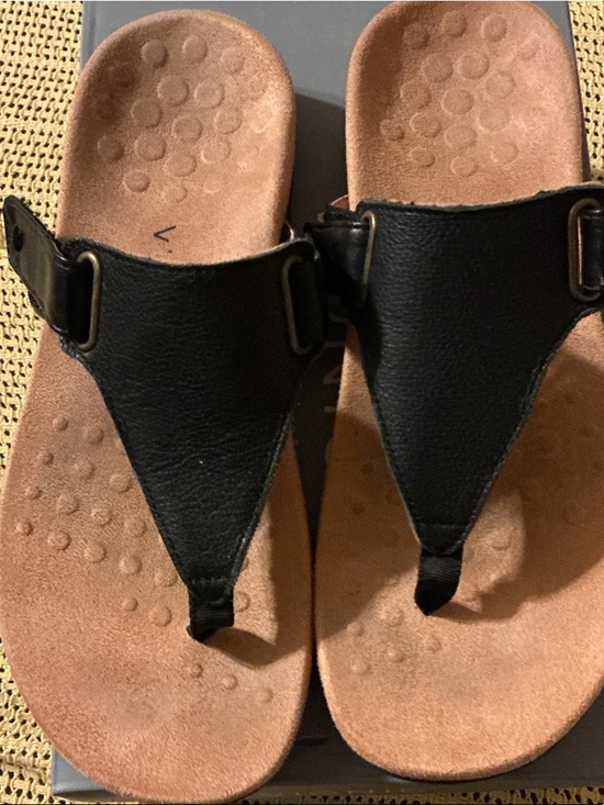 Other - Vionic sandals